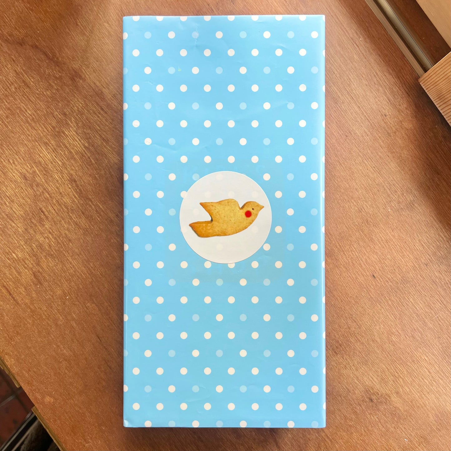 エディブルフラワーとホワイトチョコのオカメサブレ5羽入BOX
