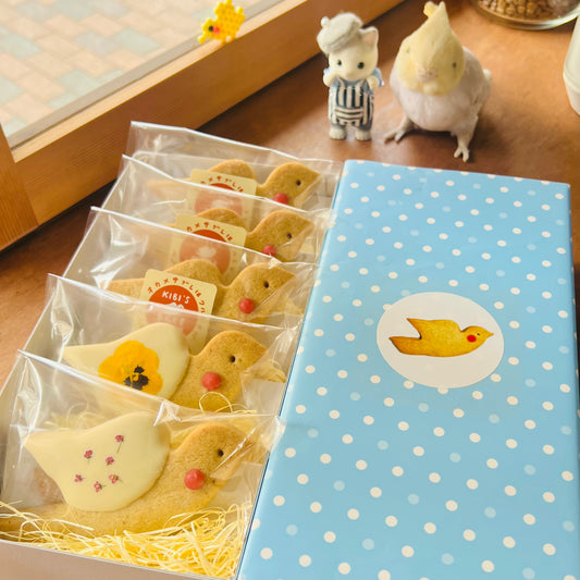 【詰め合わせ】オカメサブレ3羽+エディブルフラワーとホワイトチョコのオカメサブレ2羽