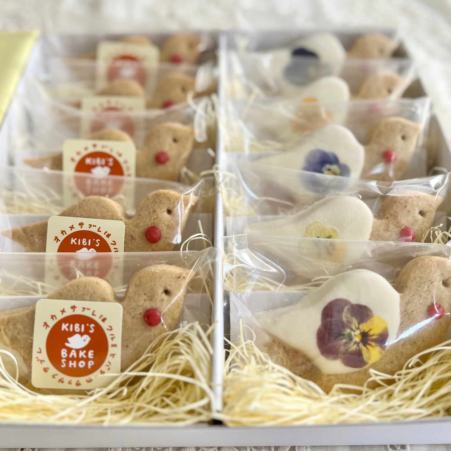 【詰め合わせ】オカメサブレ5羽+エディブルフラワーとホワイトチョコのオカメサブレ5羽(ラッピング付)