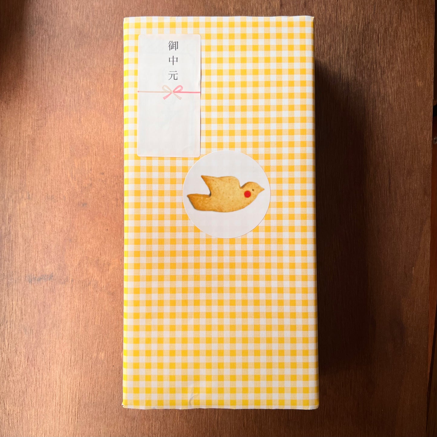 エディブルフラワーとホワイトチョコのオカメサブレ5羽入BOX